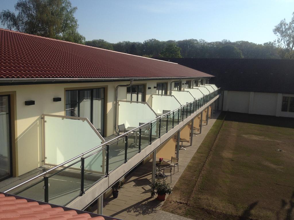 Aparthotel Am Heidensee 슈베린 객실 사진